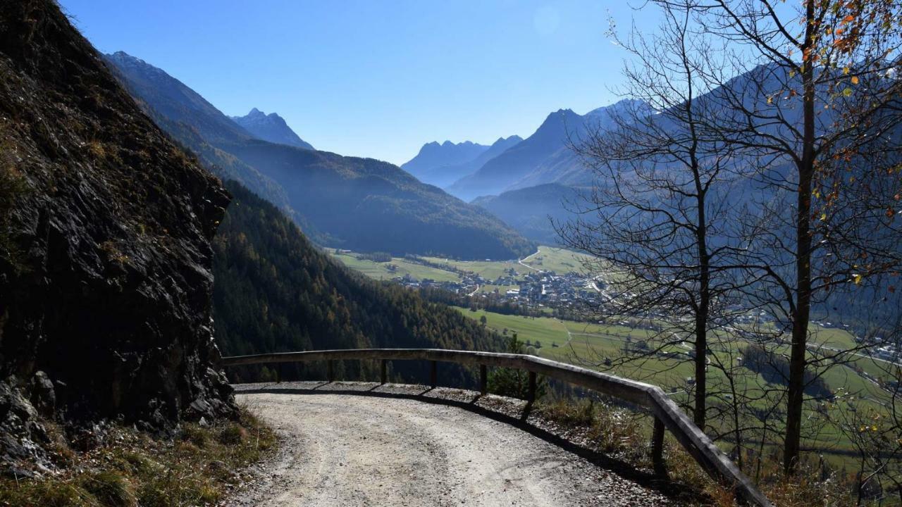 Alpenchalet Farst Appartement Umhausen Buitenkant foto